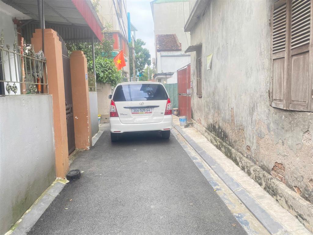 Bán 80m2 đất thôn văn thượng, xã xuân canh. đường ô tô, cách 50m ra bìa làng. tặng 10m lưu không