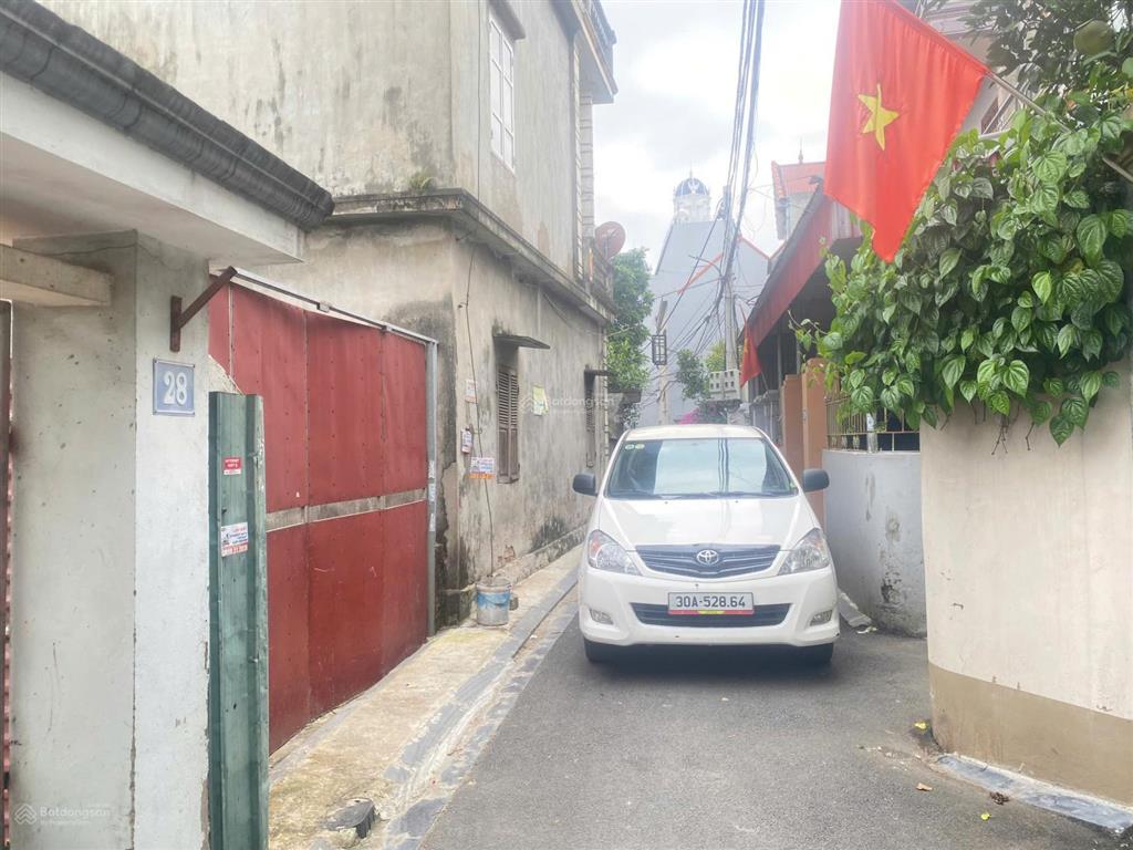 Bán 80m2 đất thôn văn thượng, xã xuân canh. đường ô tô, cách 50m ra bìa làng. tặng 10m lưu không