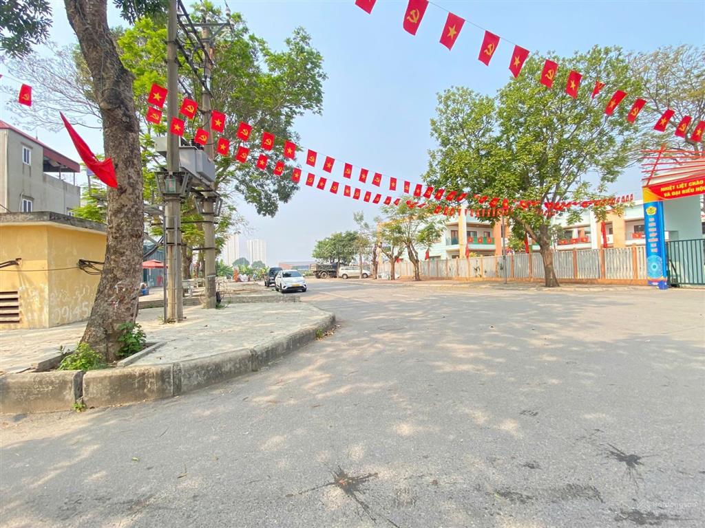 Bán đất trục chính thái bình mai lâm  67m2  kinh doanh tốt  sát đường 30m  giá 130 tr/m2