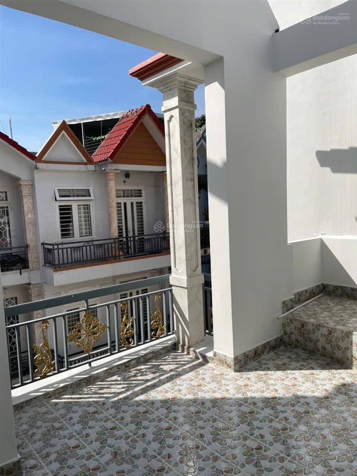 Cho thuê nhà 5x12 hẻm 33, lâm thị hố, 9.5 triệu, 61m2 giá tốt