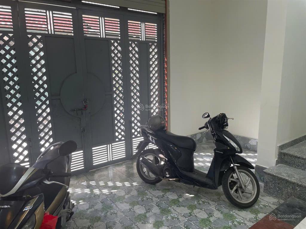 Cho thuê nhà 5x12 hẻm 33, lâm thị hố, 9.5 triệu, 61m2 giá tốt