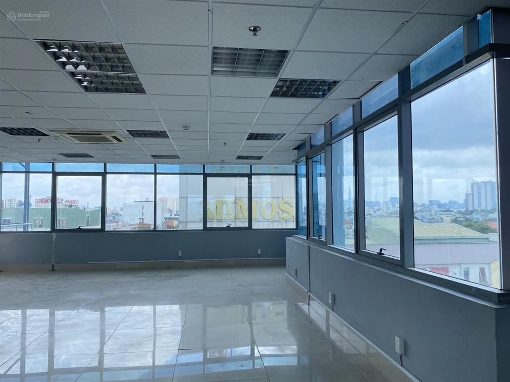 Cho thuê văn phòng quận 10 giá rẻ  giáp quận 3  đường thành thái  dt 100m2 chỉ 8$/m2