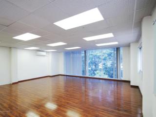 Cho thuê văn phòng quận 3 đường nam kỳ khởi nghĩa, 50m2 chỉ 12.2tr/th bao pql free vệ sinh trong vp