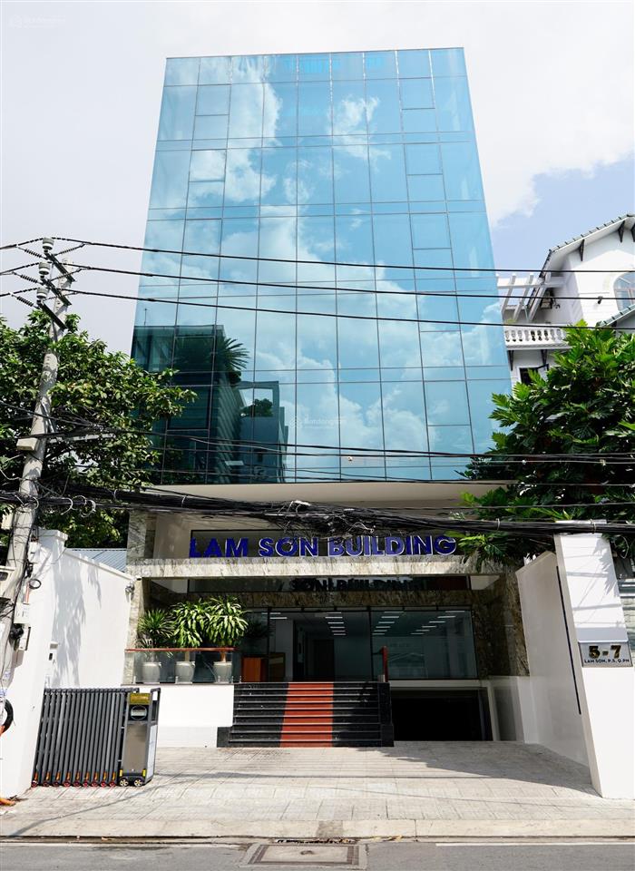 Cho thuê văn phòng quận bình thạnh  khu d2điện biên phủ, 80m2 chỉ 11,5$/m2 ngăn sẵn phòng