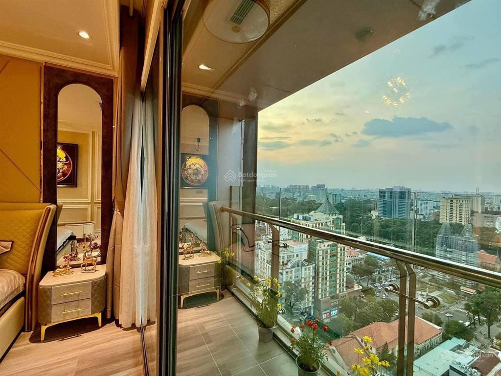 Căn gốc 2 mặt tiền độc tôn vincom đồng khởi 206m2 4pnview pháo hoa toà nhà marina+nhà thờ đức bà
