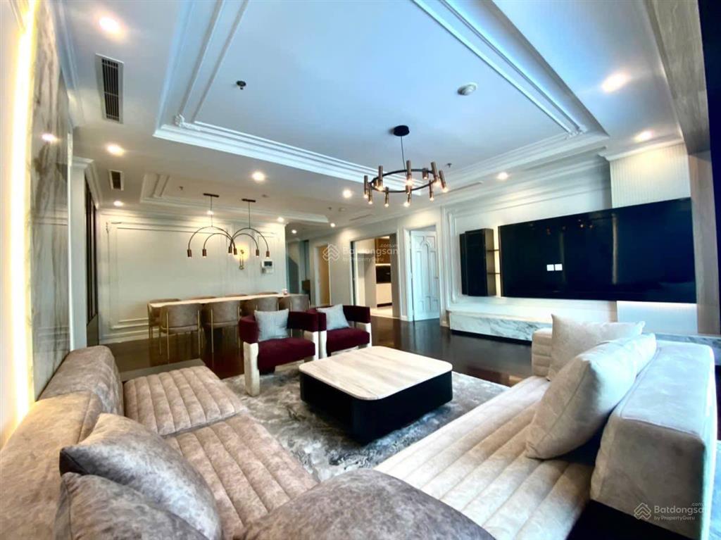 Bán căn hộ vincom đồng khởi, quận 1, dt 190m2 4pn 3wc, đầy đủ nội thất, giá chỉ 62 tỷ