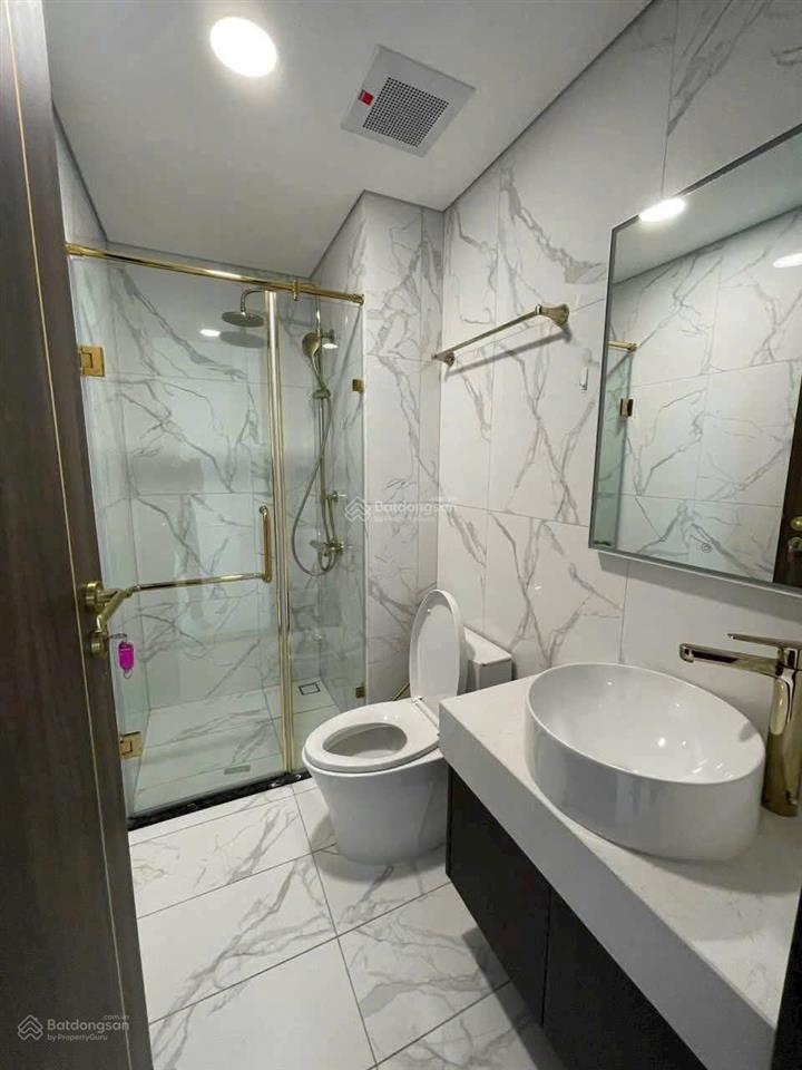 Cho thuê gấp căn 2pn2wc 75m2 13tr đang trống ở liền view đẹp nhà đẹp
