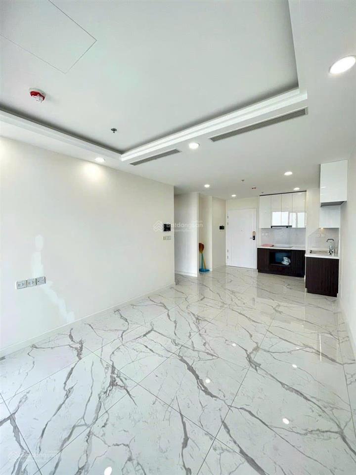 Cho thuê gấp căn 2pn2wc 70m² nội thất cơ bản 13tr sunshine sky city