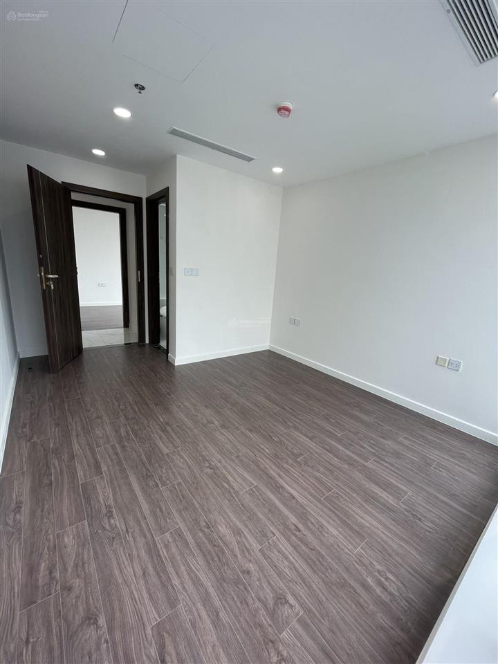 Cần cho thuê gấp căn 2pn  2wc, 75m, 13tr/th, nhà đẹp đang trống