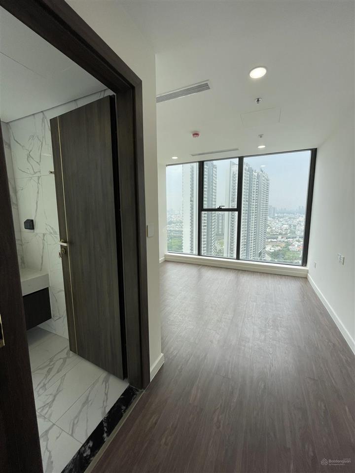 Cần cho thuê gấp căn 2pn  2wc, 75m, 13tr/th, nhà đẹp đang trống
