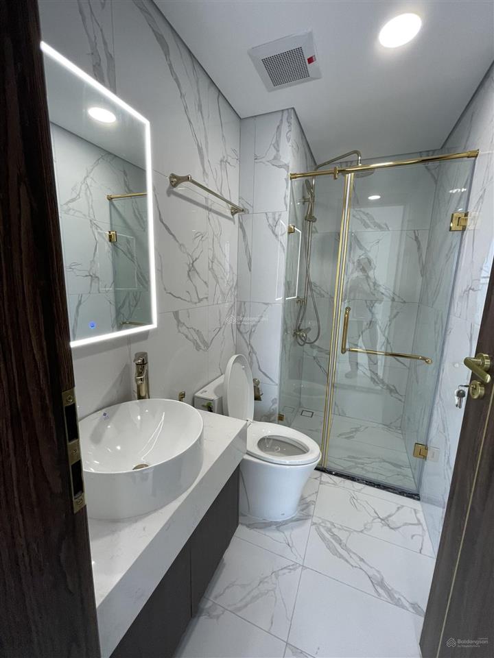 Cần cho thuê gấp căn 2pn  2wc, 75m, 13tr/th, nhà đẹp đang trống