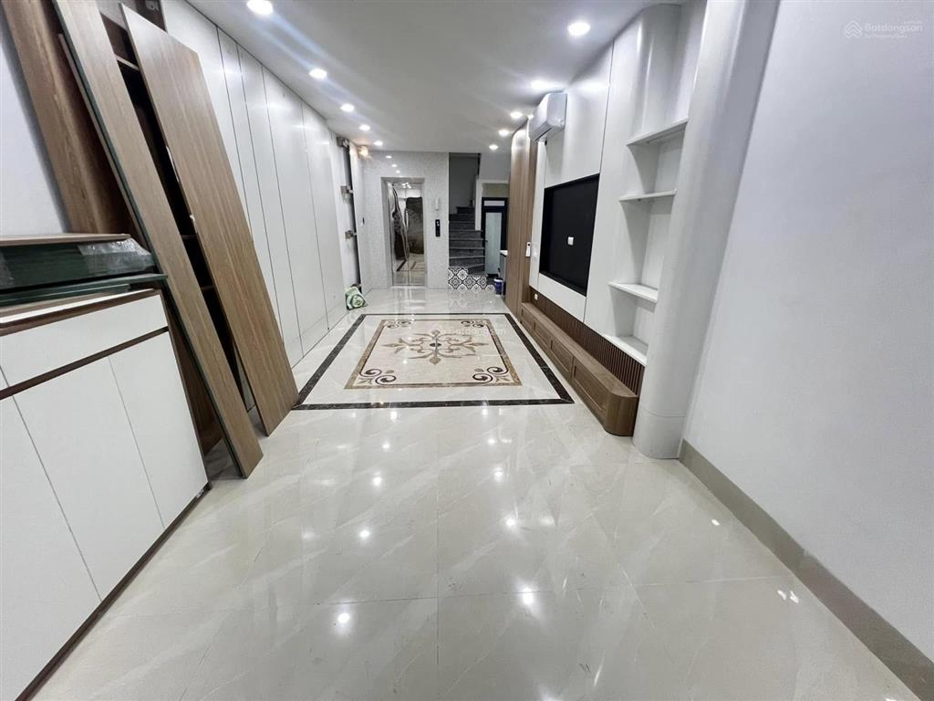 Bán nhà thanh xuân, ba gác tránh, thang máy, 20m ra phố, ở ngay, 38m2x6t, giá 12,9 tỷ