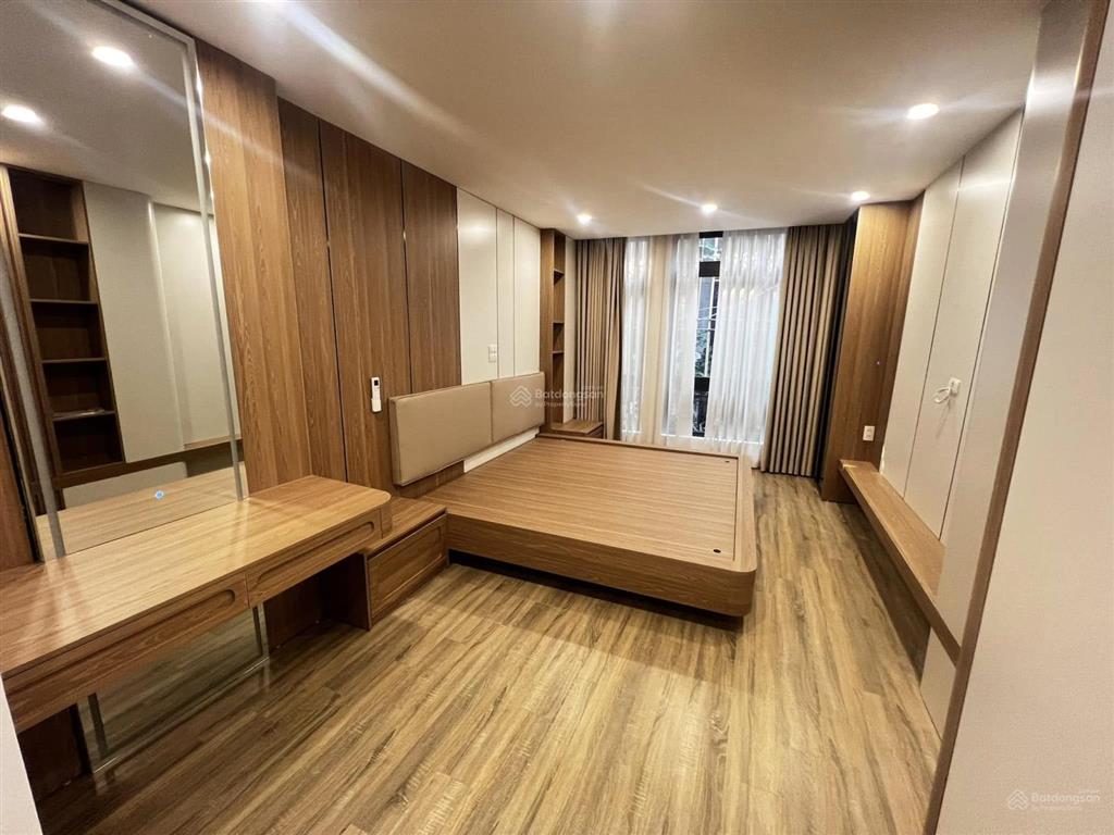 Bán nhà thanh xuân, ba gác tránh, thang máy, 20m ra phố, ở ngay, 38m2x6t, giá 12,9 tỷ