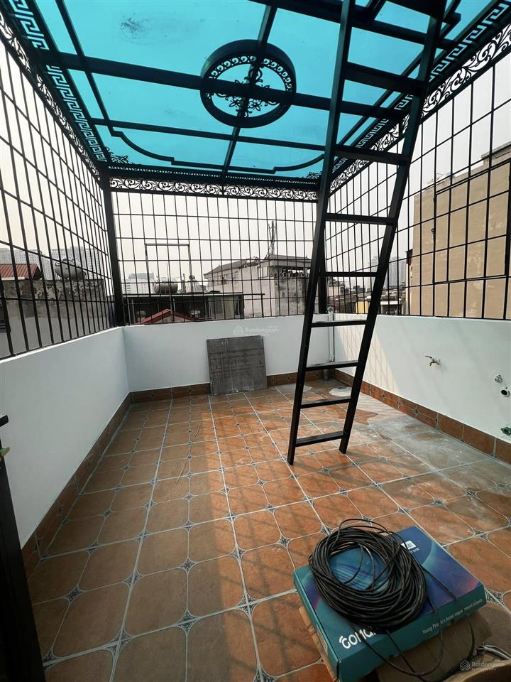 Bán nhà thanh xuân, ba gác tránh, thang máy, 20m ra phố, ở ngay, 38m2x6t, giá 12,9 tỷ