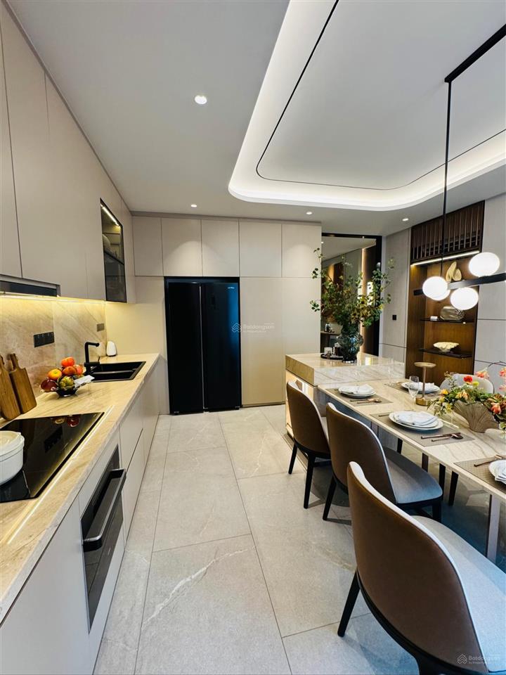 Bán nhà phố 2 lầu chỉ thanh toán 30% nhận nhà  phần còn lại giãn 5 năm không lo lãi suất nh