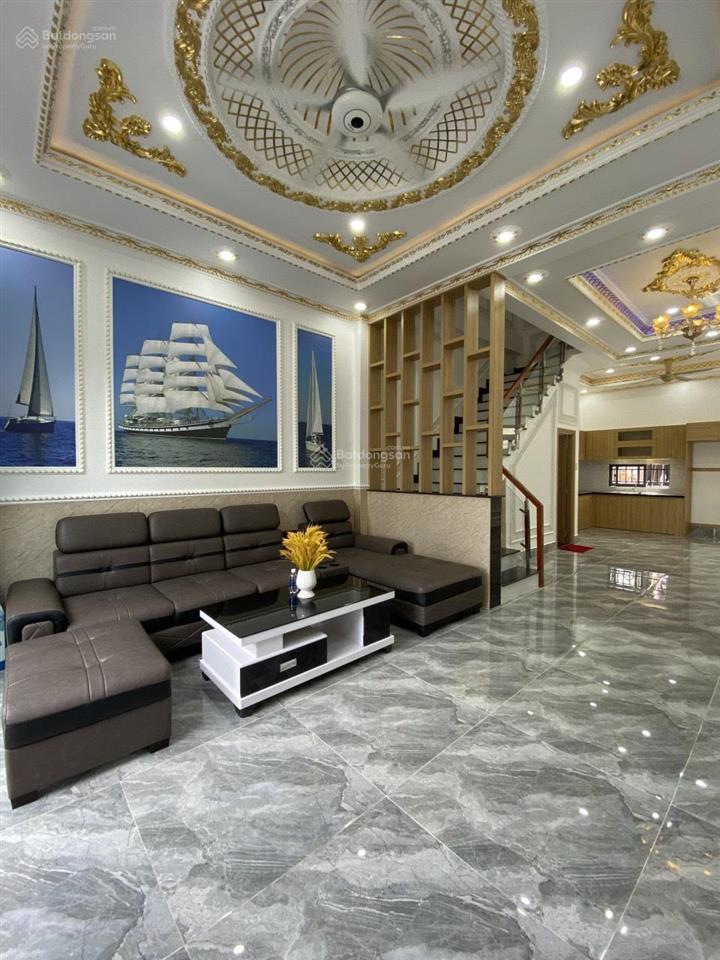 Nhà 2 lầu ngay trung tâm tp mới bình dương chỉ 7,5 tỷ  tt 30% nhận nhà  chìa khoá trao tay