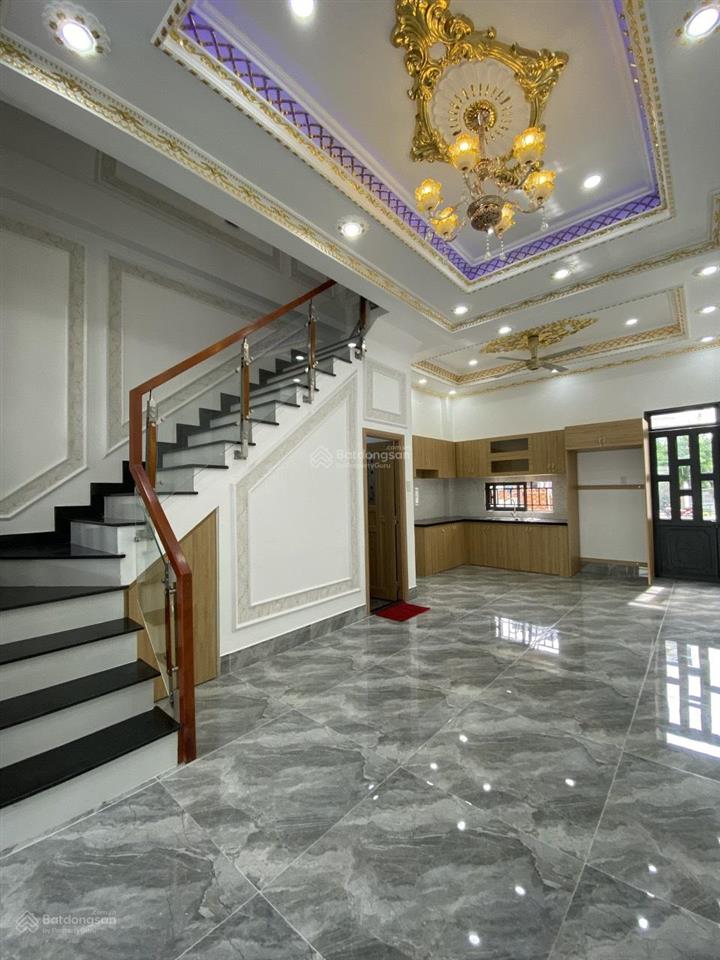Nhà 2 lầu ngay trung tâm tp mới bình dương chỉ 7,5 tỷ  tt 30% nhận nhà  chìa khoá trao tay
