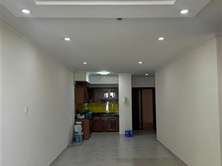 Cho thuê căn hộ phúc yên 1, giá 10tr/thương lượng, 2pn 2wc, có máy lạnh.