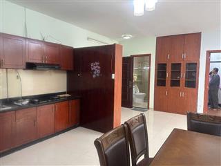 Cho thuê căn hộ An Bình, 2pn, diện tích lớn, nhà có nội thất.