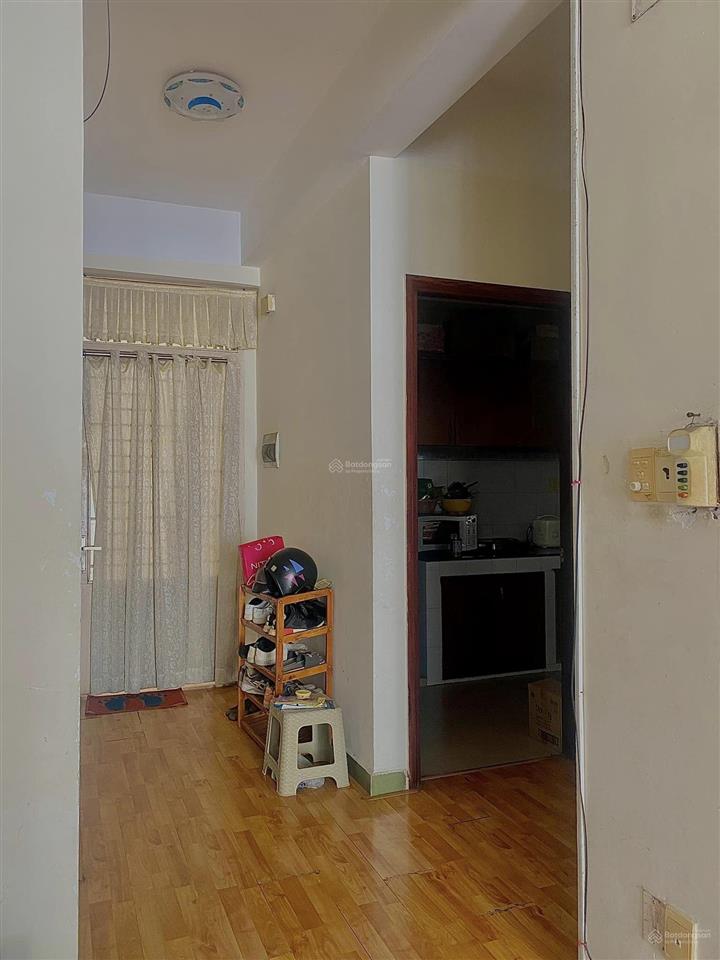 Bán căn hộ phú thọ  sổ hồng riêng. dt 65m2  2 phòng ngủ  giá bán 3 tỷ 4