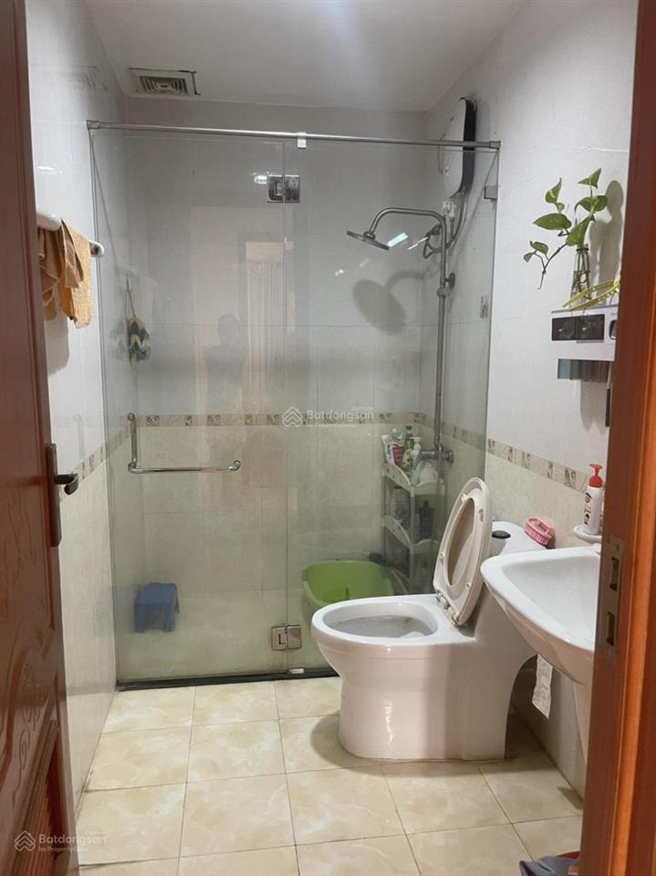 Cần bán căn hộ chung cư an bình q. tân phú. dt 82m2  2pn  2wc, giá bán 2.9 tỷ.