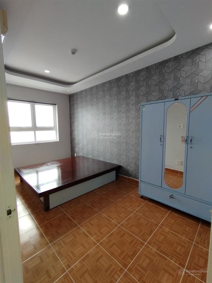 Bán căn hộ có sổ hồng ở 8x đầm sen. căn hộ 47m2  1pn  1wc, giá bán 2.380 tỷ, có hỗ trợ vay