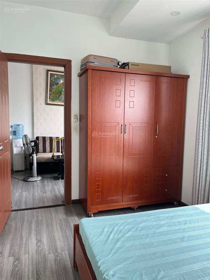 Bán ch sài gòn town 60m2, 2 phòng ngủ. giá tốt 2.220 tỷ, hợp đồng mua bán,  0384 015 *** xem nhà