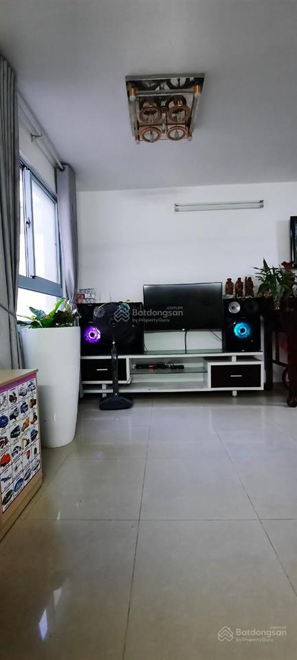 Bán căn hộ sổ hồng lâu dài ở sacomreal 584. diện tích 79m2  2pn,2wc, giá chỉ 3.5 tỷ, hỗ trợ vay.