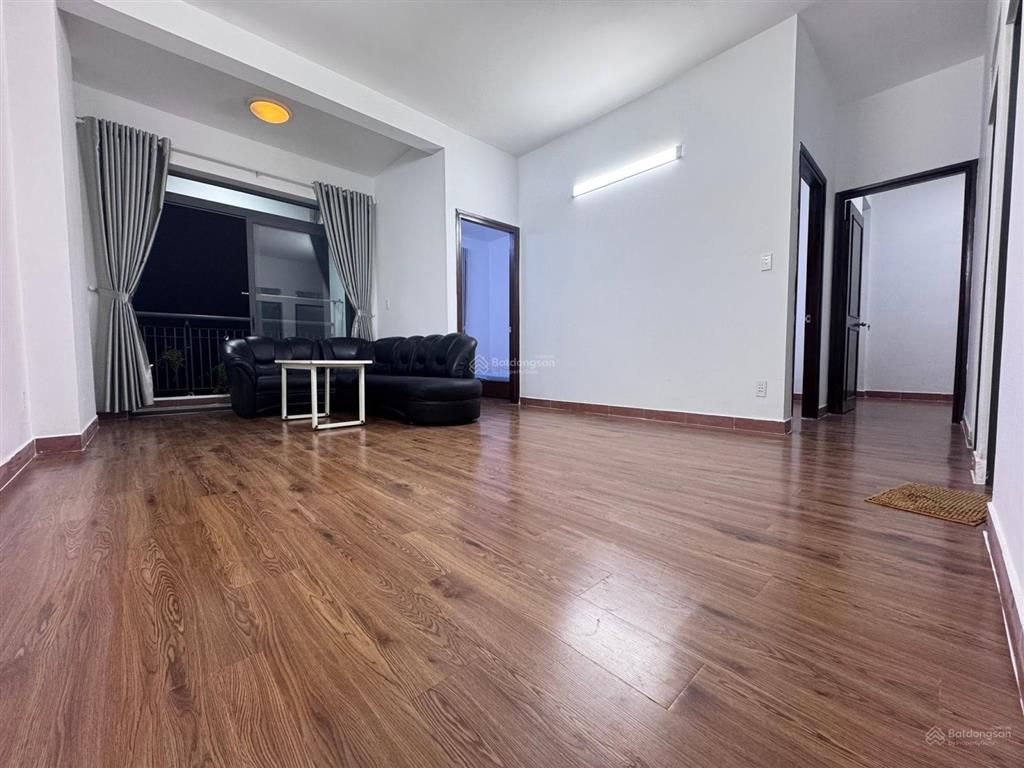 Cần bán căn hộ 312 lạc long quân, shr. diện tích 66m²  2pn  giá bán 3 tỷ 4  quận 11.