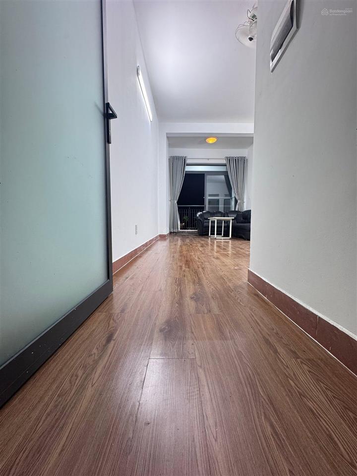 Cần bán căn hộ 312 lạc long quân, shr. diện tích 66m²  2pn  giá bán 3 tỷ 4  quận 11.