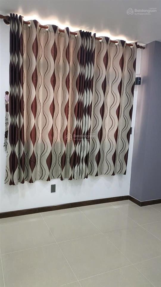 Bán căn hộ hoàng kim thế gia có sổ riêng. 75m2  3pn  2wc  giá bán 3 tỷ 2.  0384 015 *** xem nhà