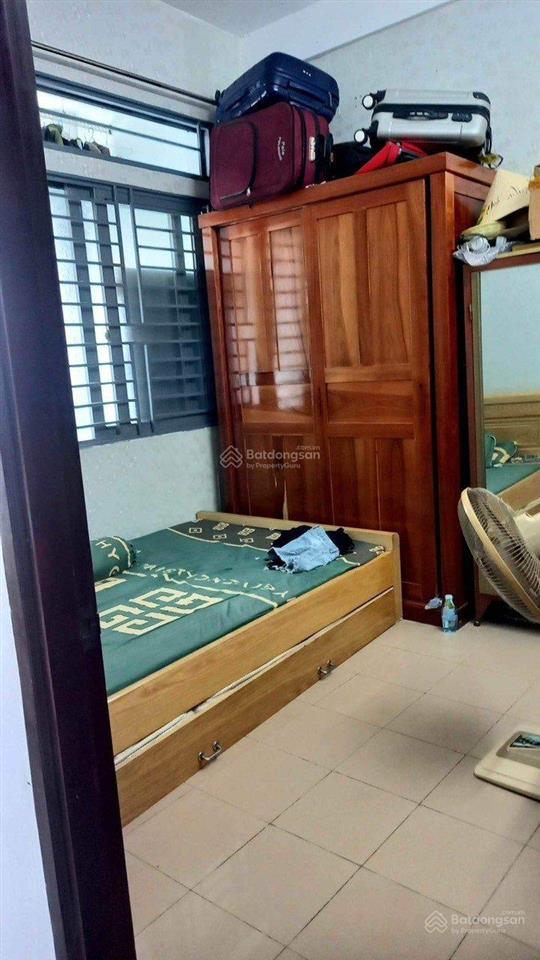 Bán gấp căn hộ chung cư 312 lạc long quân, 64m2, sổ hồng riêng  giá bán 3,4 tỷ