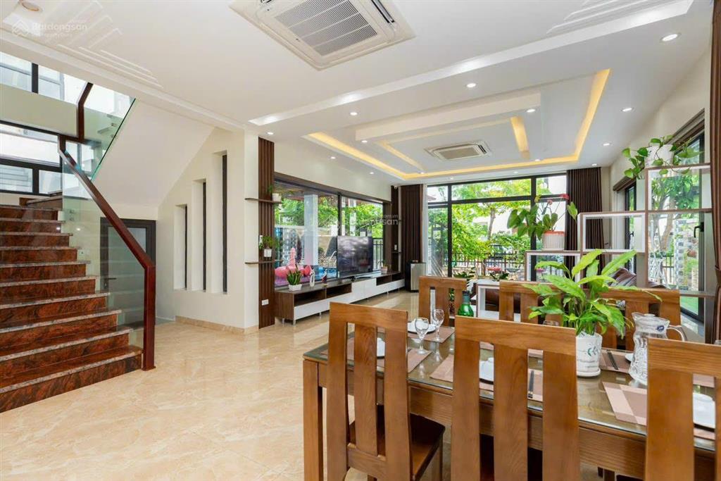 Bán cắt lỗ biệt thự villa flc sầm sơn full nội thất, đang kinh doanh cho thuê