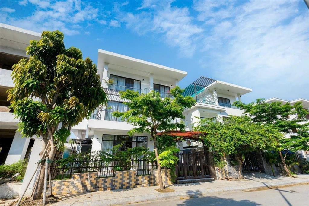 Bán cắt lỗ biệt thự villa flc sầm sơn full nội thất, đang kinh doanh cho thuê