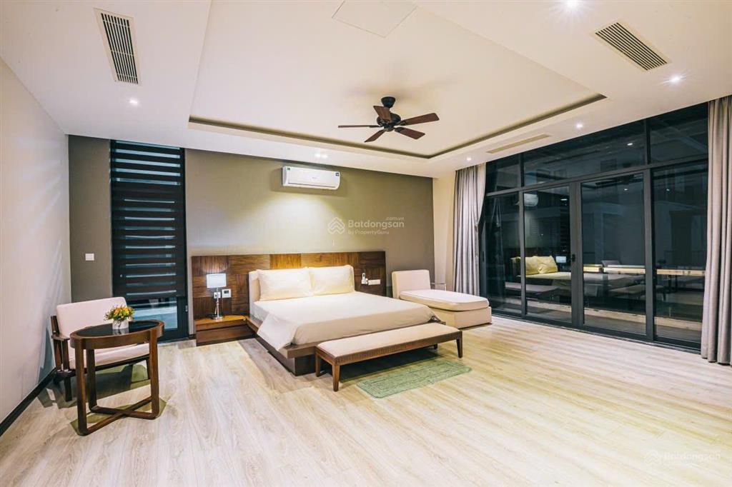 Cắt lỗ sâu! villa vip flc sầm sơn 500m2 3 tầng 7pn bể bơi riêng sổ đỏ lâu dài