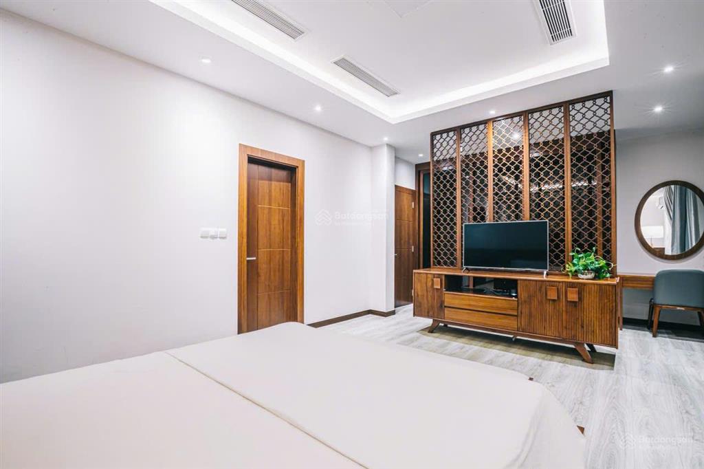Cắt lỗ sâu! villa vip flc sầm sơn 500m2 3 tầng 7pn bể bơi riêng sổ đỏ lâu dài