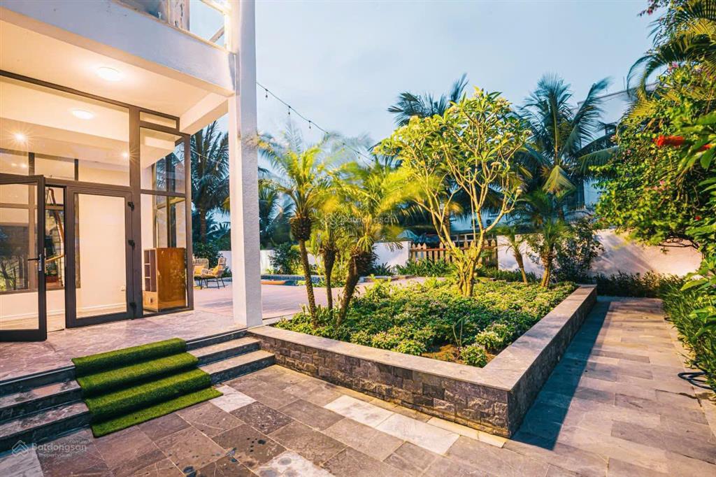 Cắt lỗ sâu! villa vip flc sầm sơn 500m2 3 tầng 7pn bể bơi riêng sổ đỏ lâu dài