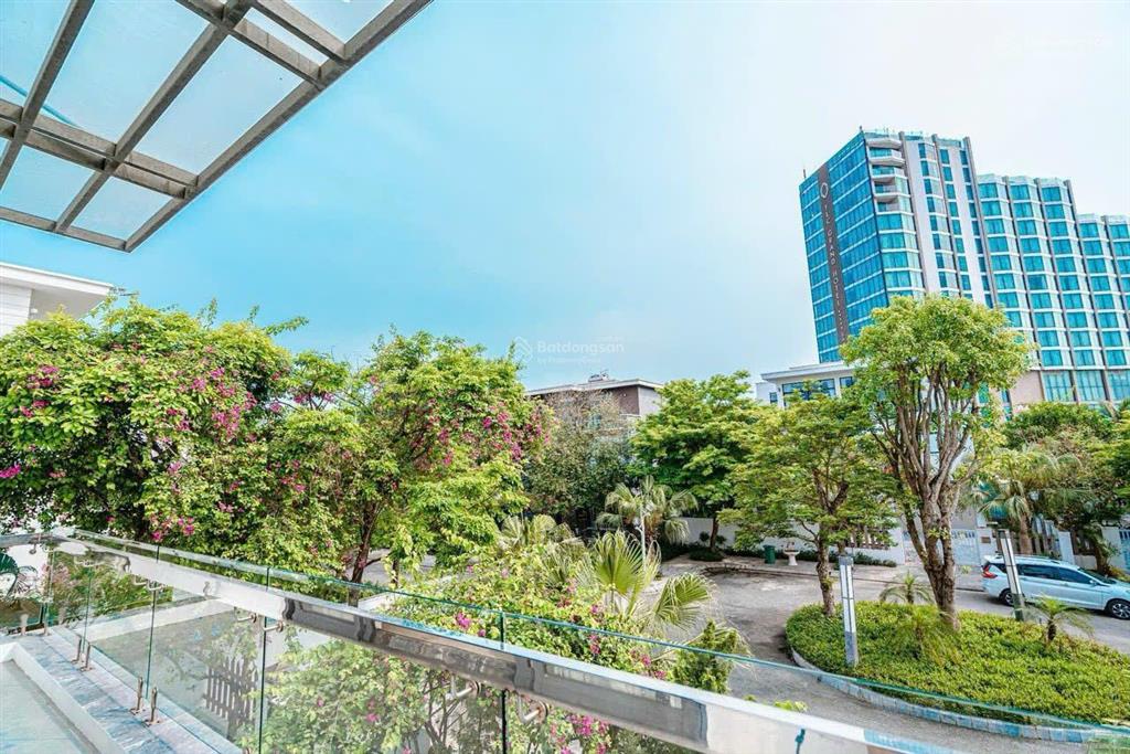 Cắt lỗ sâu! villa vip flc sầm sơn 500m2 3 tầng 7pn bể bơi riêng sổ đỏ lâu dài