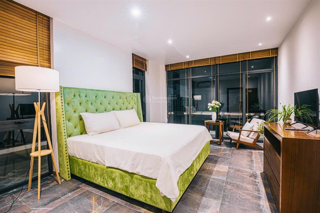 Cắt lỗ sâu! villa vip flc sầm sơn 500m2 3 tầng 7pn bể bơi riêng sổ đỏ lâu dài