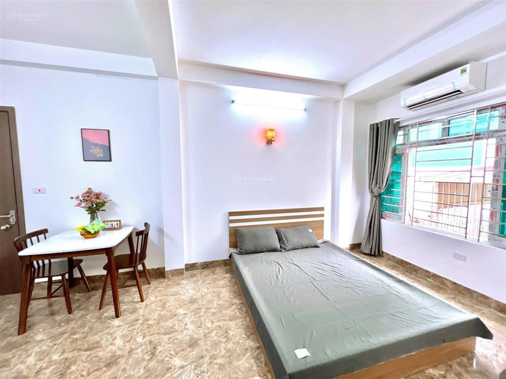 Studio 43 trung kính (ngõ 5 tú mỡ)
phòng full đồ