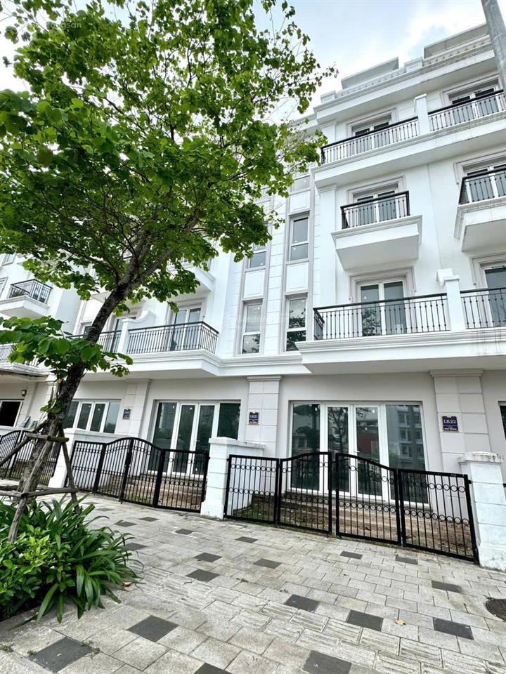 Bán liền kề 75m² eurowindow twin park gia lâm  gần clubhouse, hỗ trợ vay 70%