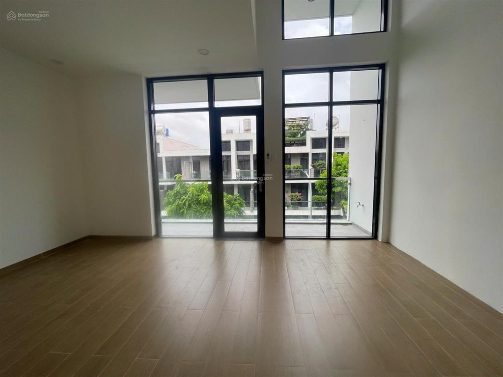 Bán nhà phố citi bella 2  cát lái , nhà hoàn thiện khu compoud an ninh