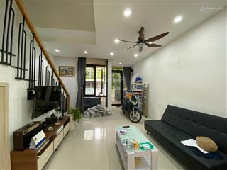Bán nhà phố citi bella 2  cát lái có bảo vệ an ninh 24/7