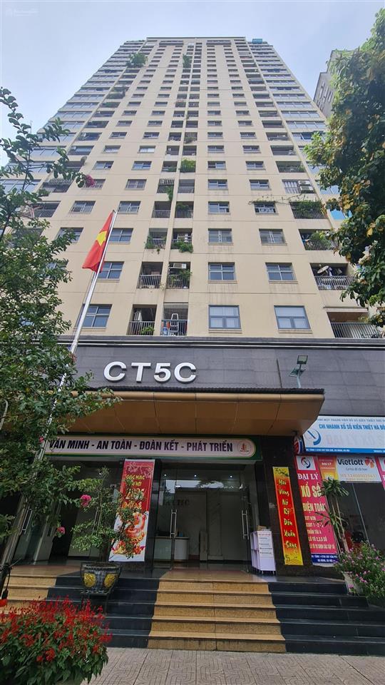 Bán căn vip 166m2 3 ngủ 3wc 2 ban công sân vườn tại tòa chung cư ct5c văn khê. giá chuẩn không ảo