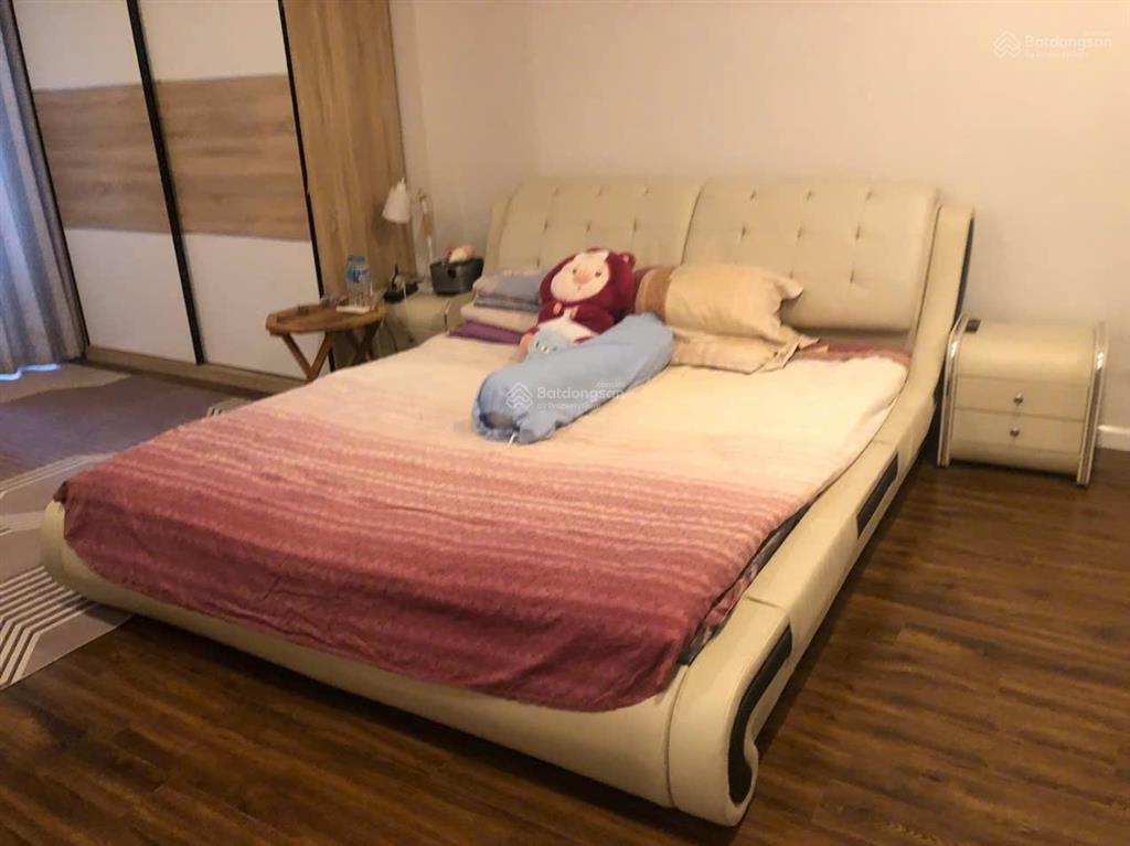 Ngộp bank cần bán căn hộ 3 phòng ngủ 2vs thiết kế đẹp tại hpc landmark