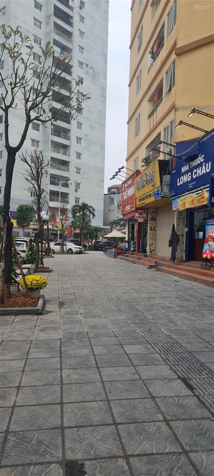 Bán căn hộ 3 phòng ngủ 130m2 chung cư ct văn khê. nhà đẹp giá tốt