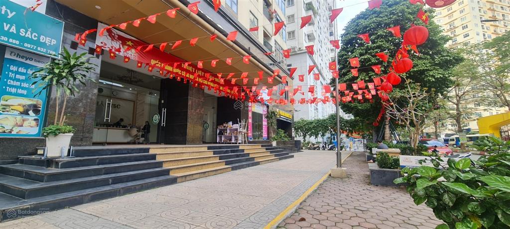 Bán nhanh căn hộ góc 4 ngủ chung cư ct6 văn khê. sẵn sổ, nhà đẹp. cam kết giá rẻ nhất khu vực
