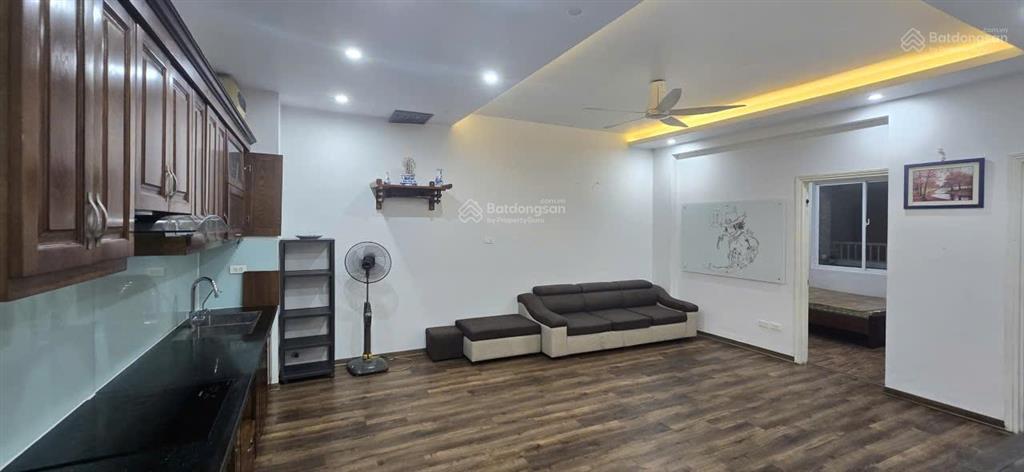 Bán căn hộ 2 phòng ngủ chung cư ct3 kđt văn khê, sẵn sổ đỏ lâu dài