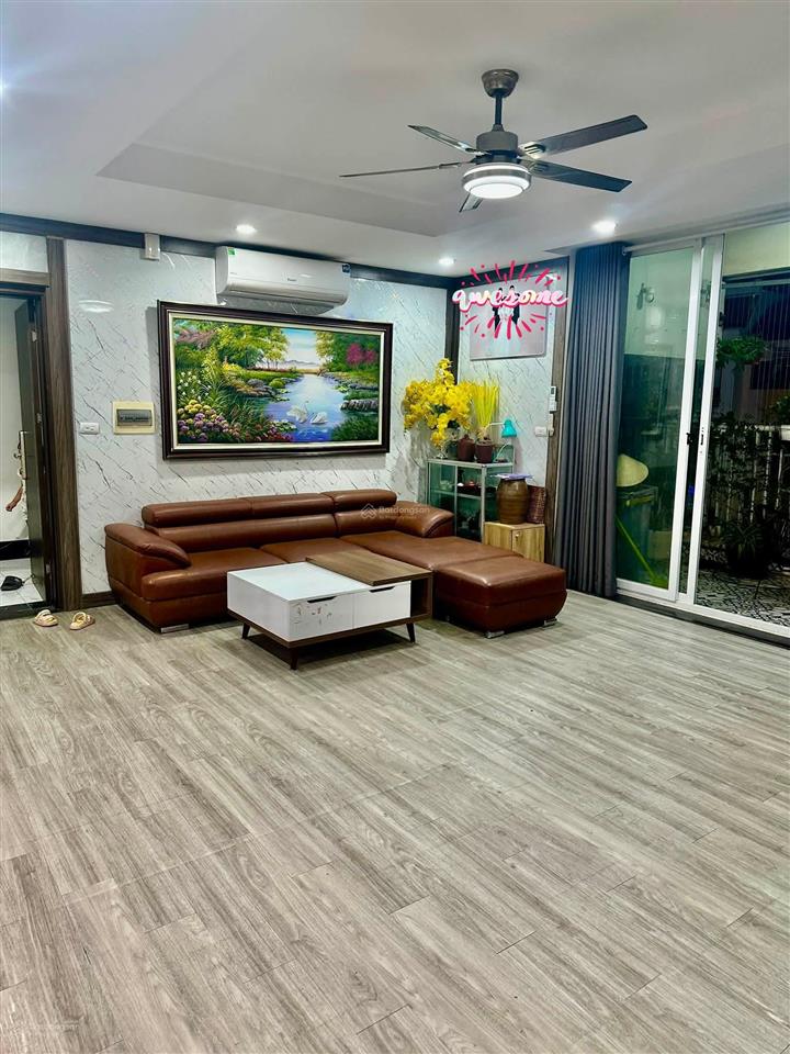 Bán căn góc 3 phòng ngủ 145m2 đẹp khu. nhà đầy đủ nội thất, hướng mát. ban công rộng