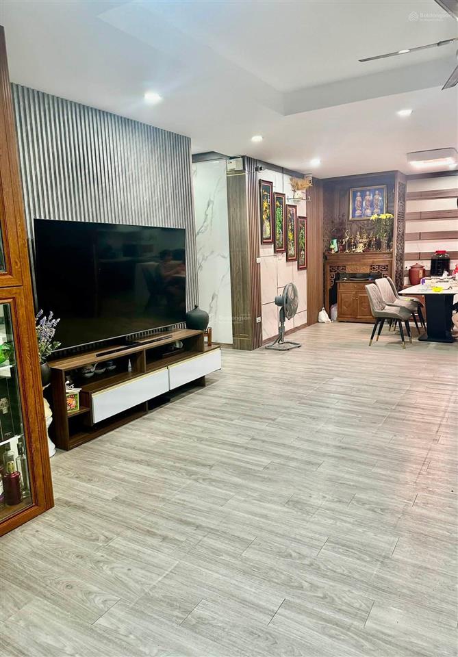 Bán căn góc 3 phòng ngủ 145m2 đẹp khu. nhà đầy đủ nội thất, hướng mát. ban công rộng